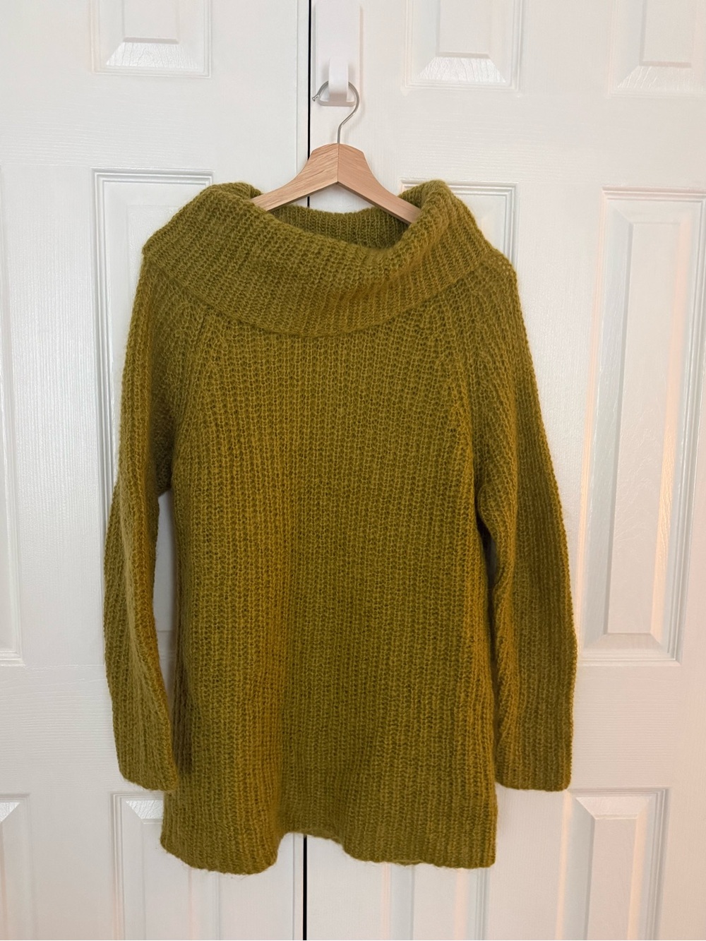 Vintage Jones New York Chartreuse Sweater